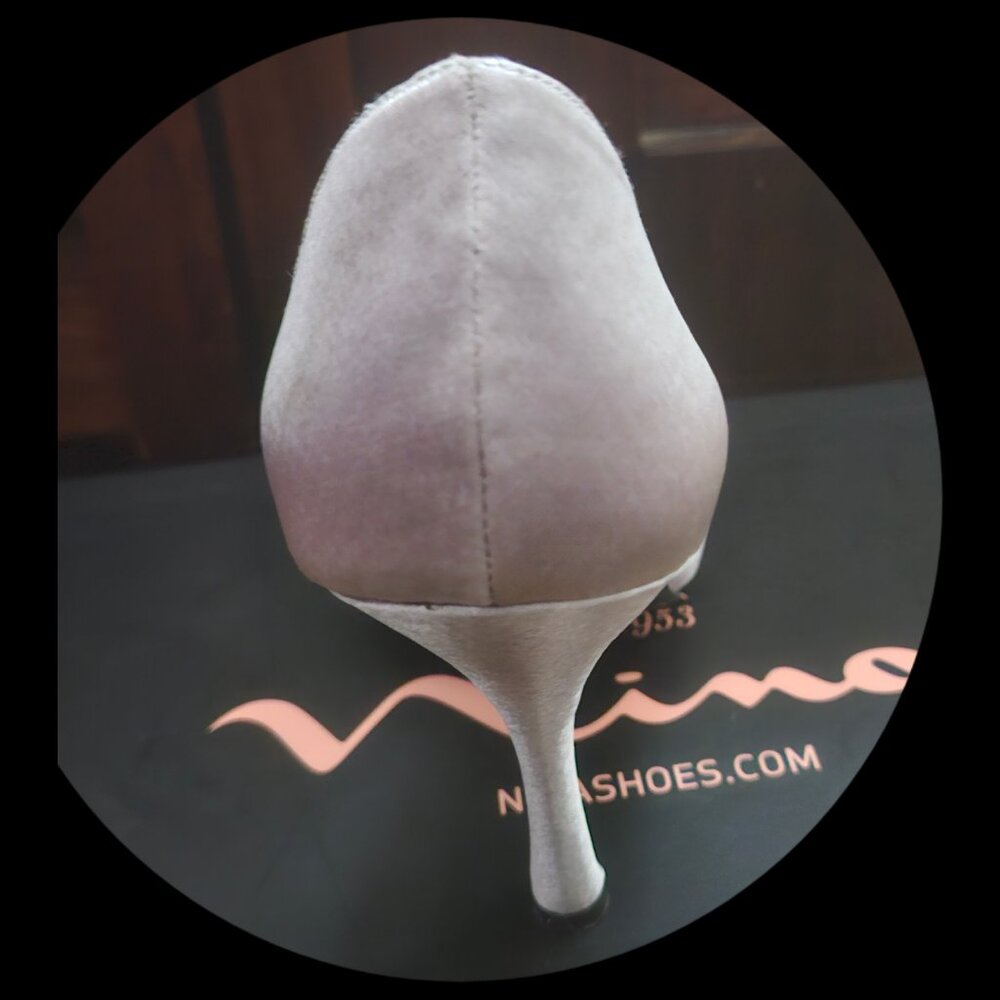 Jordie's Shoe Kloset - Picture 3 of 4